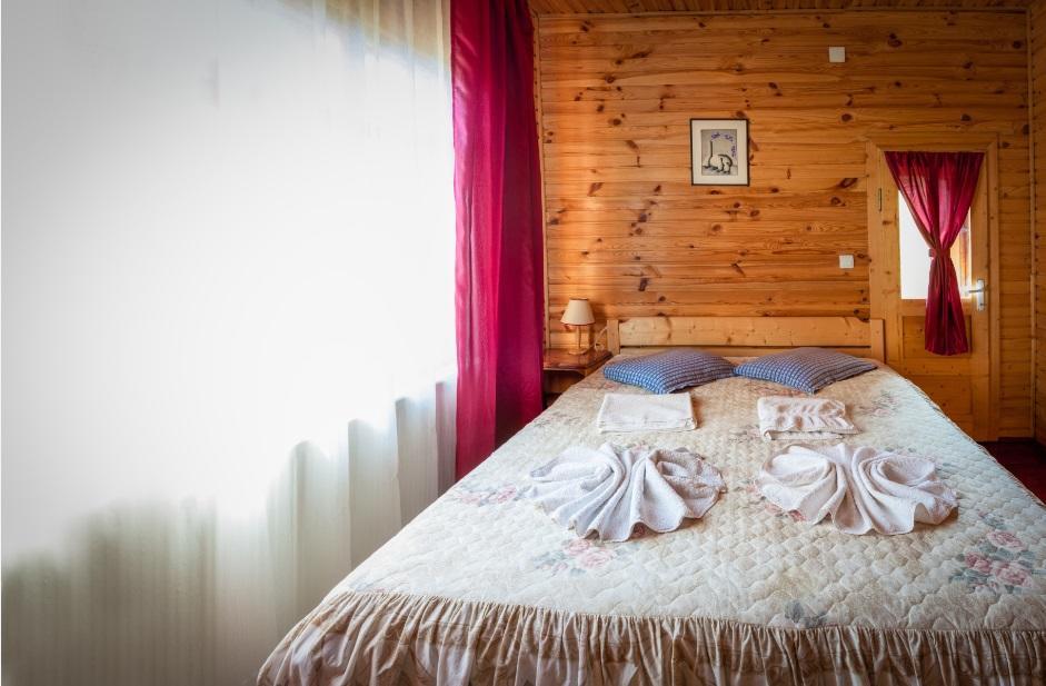 Vila Veverita Hotell Borsec Exteriör bild